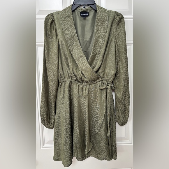 Steve Madden Dresses & Skirts - NWOT Steve Madden Mini Dress Size S Olive Green Subtle Leopard Print Faux Wrap